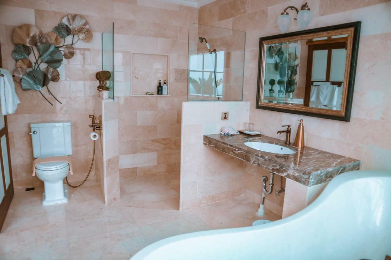 Villa Hikari Bali Семиньяк Экстерьер фото
